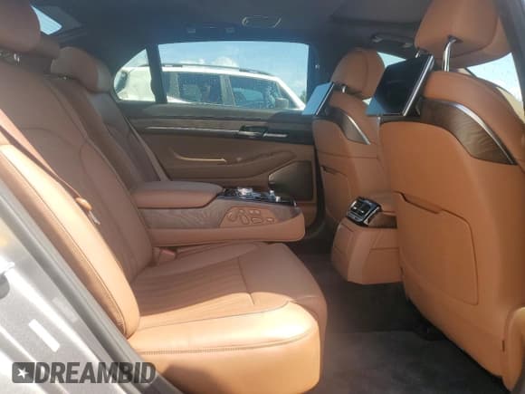 ✅ 2021 Genesis G90 Ultimate • VIN: KMTF54PHXMU086223 • Lot: 68167485. Wystawiony na Copart z przebiegiem 41 905 mil. Bezpłatny archiwum sprzedaży aukcyjnych z USA i szczegółowy raport historii pojazdu na DreamBid. Zdjęcie 10.