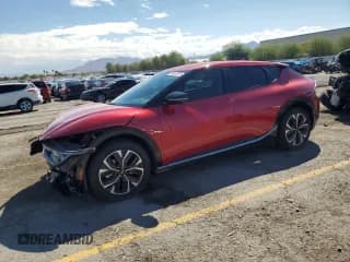✅ 2022 Kia EV6 Wind • VIN: KNDC3DLC2N5079845 • Lot: 81634725. Wystawiony na Copart z przebiegiem 96 935 mil. Bezpłatny archiwum sprzedaży aukcyjnych z USA i szczegółowy raport historii pojazdu na DreamBid. Zdjęcie 1.