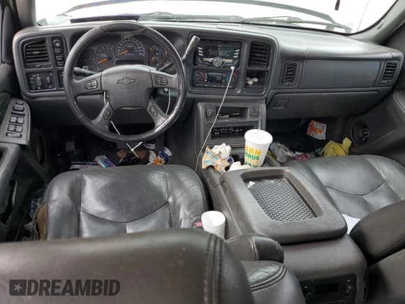 ✅ 2006 Chevrolet Silverado 1500 LT3 • VIN: 2GCEK13T561118828 • Лот: 70831424. Опубликован ранее на Copart с пробегом 203 309 миль. Бесплатный доступ к архиву аукционных продаж из США и подробный отчёт об истории автомобиля на DreamBid. Изображение 8.