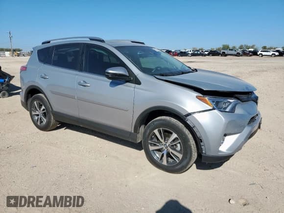 ✅ 2018 Toyota RAV4 XLE • VIN: 2T3WFREV9JW501922 • Lot: 91021485. Wystawiony na Copart z przebiegiem 37 122 mil. Bezpłatny archiwum sprzedaży aukcyjnych z USA i szczegółowy raport historii pojazdu na DreamBid. Zdjęcie 4.