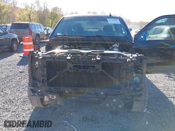 ✅ 2016 Chevrolet Silverado 1500 LT • VIN: 1GCVKREC6GZ128756 • Лот: 43504112. Опубликован ранее на IAAI с пробегом Не указан. Бесплатный доступ к архиву аукционных продаж из США и подробный отчёт об истории автомобиля на DreamBid. Изображение 6.