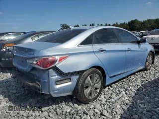 ✅ 2013 Hyundai Sonata Limited • VIN: KMHEC4A44DA075768 • Lot: 70425584. Listed on Copart with 135,850 mi. Free auction sales archive from the USA and detailed vehicle history report at DreamBid. Image 3.