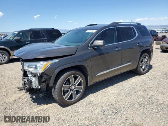 ✅ 2019 GMC Acadia Denali • VIN: 1GKKNXLS1KZ174226 • Лот: 62737805. Опубликован ранее на Copart с пробегом 49 536 миль. Бесплатный доступ к архиву аукционных продаж из США и подробный отчёт об истории автомобиля на DreamBid. Изображение 1.