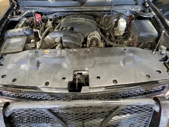 ✅ 2011 Chevrolet Silverado 1500 LT • VIN: 1GCRKSE3XBZ300580 • Lot: 72757284. Listed on Copart with 153,902 mi. Free auction sales archive from the USA and detailed vehicle history report at DreamBid. Image 11.