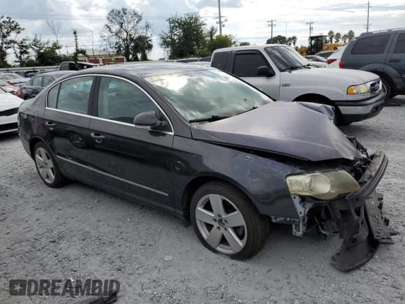 ✅ 2008 Volkswagen Passat Komfort • VIN: WVWAK73C78E095507 • Лот: 84908925. Опубликован ранее на Copart с пробегом 153 086 миль. Бесплатный доступ к архиву аукционных продаж из США и подробный отчёт об истории автомобиля на DreamBid. Изображение 4.