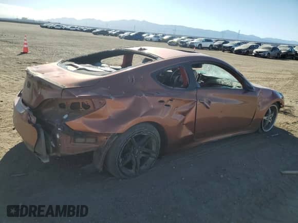 2013 Hyundai Genesis Coupe 2.0T с VIN KMHHT6KD2DU089495, выставлен на аукционе Copart как лот 88746515 с пробегом Не указан миль и Списание • Salvage title. История ставок и продаж доступна на DreamBid. Изображение 3.