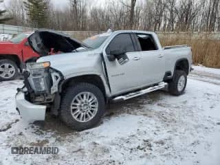 2020 Chevrolet Silverado 3500HD High Country z VIN 1GC4YVEY4LF341280, wystawiony jako Copart lot #41398705 z przebiegiem Nie podano mil oraz Nie do naprawy • Non repairable. Historia ofert i sprzedaży dostępna na DreamBid. Obrazek 1.