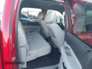 ✅ 2007 Chevrolet Silverado 1500 1LT • VIN: 3GCEC13J57G535161 • Lot: 41282921. Wystawiony na IAAI z przebiegiem Nie podano. Bezpłatny archiwum sprzedaży aukcyjnych z USA i szczegółowy raport historii pojazdu na DreamBid. Zdjęcie 8.