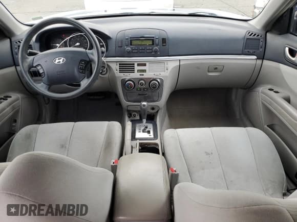 ✅ 2008 Hyundai Sonata GLS • VIN: 5NPET46CX8H380307 • Лот: 75085854. Опубликован ранее на Copart с пробегом 181 078 миль. Бесплатный доступ к архиву аукционных продаж из США и подробный отчёт об истории автомобиля на DreamBid. Изображение 8.