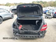 ✅ 2013 Mercedes-Benz C 250 Sport • VIN: WDDGF4HB9DR264819 • Lot: 43515867. Wystawiony na IAAI z przebiegiem 139 108 mil. Bezpłatny archiwum sprzedaży aukcyjnych z USA i szczegółowy raport historii pojazdu na DreamBid. Zdjęcie 17.