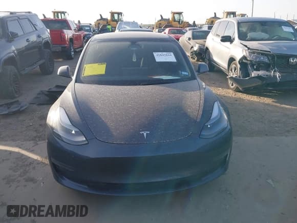 ✅ 2022 Tesla Model 3 Long Range • VIN: 5YJ3E1EB3NF264532 • Lot: 41842044. Wystawiony na IAAI z przebiegiem 42 280 mil. Bezpłatny archiwum sprzedaży aukcyjnych z USA i szczegółowy raport historii pojazdu na DreamBid. Zdjęcie 11.