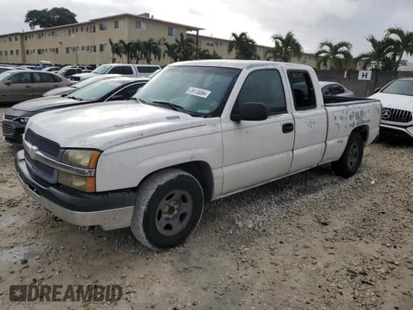 ✅ 2003 Chevrolet Silverado 1500 • VIN: 2GCEC19V631168963 • Лот: 79175394. Опубликован ранее на Copart с пробегом 258 212 миль. Бесплатный доступ к архиву аукционных продаж из США и подробный отчёт об истории автомобиля на DreamBid. Изображение 1.