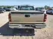 2004 Chevrolet Silverado 1500 LS z VIN 1GCEC14V54Z118877, wystawiony jako Copart lot #74352114 z przebiegiem 103 253 mil mil oraz Szkoda całkowita • Salvage title. Historia ofert i sprzedaży dostępna na DreamBid. Obrazek 6.