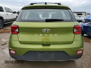 2022 Hyundai Venue SEL z VIN KMHRC8A37NU162628, wystawiony jako Copart lot #45506354 z przebiegiem 8 303 mil mil oraz . Historia ofert i sprzedaży dostępna na DreamBid. Obrazek 6.