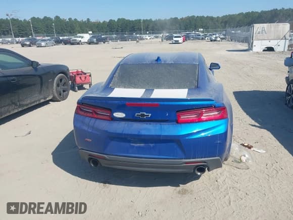 ✅ 2018 Chevrolet Camaro 1LT • VIN: 1G1FB1RX0J0160514 • Lot: 43210082. Wystawiony na IAAI z przebiegiem 44 000 mil. Bezpłatny archiwum sprzedaży aukcyjnych z USA i szczegółowy raport historii pojazdu na DreamBid. Zdjęcie 17.