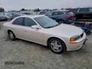 ✅ 2000 Lincoln LS • VIN: 1LNHM87A2YY812493 • Lot: 96132705. Wystawiony na Copart z przebiegiem 88 908 mil. Bezpłatny archiwum sprzedaży aukcyjnych z USA i szczegółowy raport historii pojazdu na DreamBid. Zdjęcie 4.