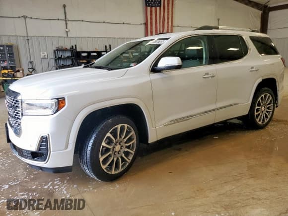 ✅ 2023 GMC Acadia Denali • VIN: 1GKKNXL44PZ226330 • Lot: 59170705. Wystawiony na Copart z przebiegiem 46 170 mil. Bezpłatny archiwum sprzedaży aukcyjnych z USA i szczegółowy raport historii pojazdu na DreamBid. Zdjęcie 1.