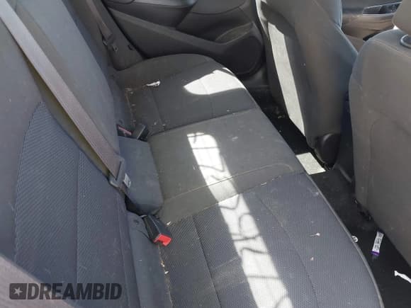 ✅ 2016 Chevrolet Cruze LS • VIN: 1G1BB5SM0G7313687 • Lot: 41779448. Listed on IAAI with 131,127 mi. Free auction sales archive from the USA and detailed vehicle history report at DreamBid. Image 8.