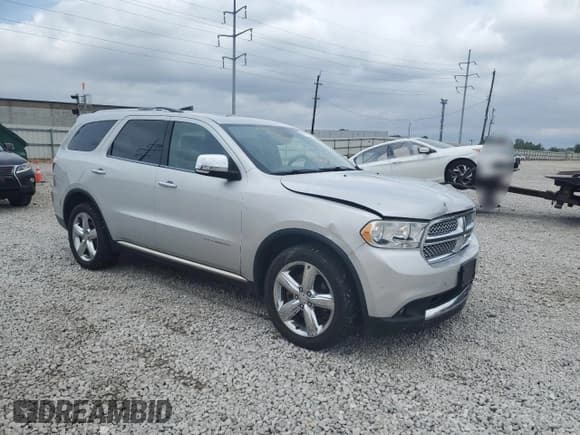 ✅ 2013 Dodge Durango Citadel • VIN: 1C4RDJEG7DC500412 • Lot: 69917005. Listed on Copart with 144,863 mi. Free auction sales archive from the USA and detailed vehicle history report at DreamBid. Image 4.