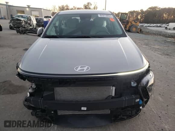 2024 Hyundai Kona SE with VIN KM8HA3AB2RU160352, listed as a Copart auction lot 82913854 with 3,147 mi miles and Salvage title. Bid and sale history available at DreamBid. Image 5.