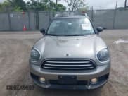 ✅ 2018 MINI Countryman Cooper • VIN: WMZYV5C39J3E02982 • Lot: 42384795. Wystawiony na IAAI z przebiegiem 74 599 mil. Bezpłatny archiwum sprzedaży aukcyjnych z USA i szczegółowy raport historii pojazdu na DreamBid. Zdjęcie 12.