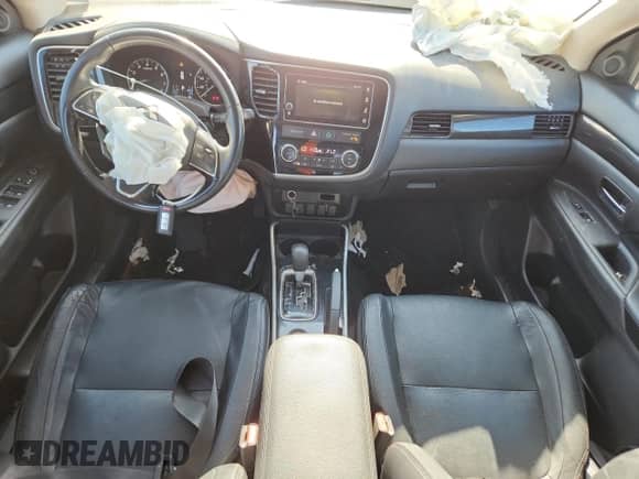 2017 Mitsubishi Outlander SE с VIN JA4AD3A38HZ016855, выставлен на аукционе Copart как лот 87389795 с пробегом 106 181 миль миль и Списание • Salvage title. История ставок и продаж доступна на DreamBid. Изображение 8.