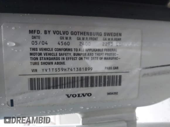 ✅ 2004 Volvo S80 • VIN: YV1TS59H741381899 • Lot: 43682149. Listed on IAAI with 49,318 mi. Free auction sales archive from the USA and detailed vehicle history report at DreamBid. Image 9.