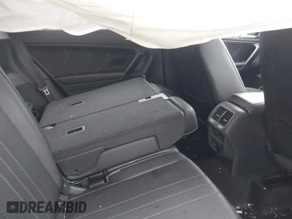 ✅ 2023 Volkswagen Tiguan SE • VIN: 3VV3B7AX4PM095392 • Lot: 42830053. Listed on IAAI with 14,674 mi. Free auction sales archive from the USA and detailed vehicle history report at DreamBid. Image 8.