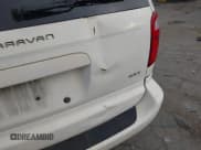 ✅ 2005 Dodge Caravan SXT • VIN: 2D4GP44L85R516967 • Lot: 43666976. Wystawiony na IAAI z przebiegiem 290 347 mil. Bezpłatny archiwum sprzedaży aukcyjnych z USA i szczegółowy raport historii pojazdu na DreamBid. Zdjęcie 6.