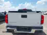 2022 Chevrolet Colorado 4WD Work Truck с VIN 1GCGTBEN2N1135620, выставлен на аукционе IAAI как лот 42549055 с пробегом Не указан миль и . История ставок и продаж доступна на DreamBid. Изображение 16.