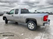 ✅ 2007 Chevrolet Silverado 1500 Work Truck • VIN: 2GCEC19C671654029 • Lot: 58373055. Listed on Copart with 226,751 mi. Free auction sales archive from the USA and detailed vehicle history report at DreamBid. Image 2.
