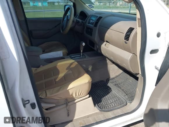 ✅ 2008 Nissan Frontier SE • VIN: 1N6AD07U48C451733 • Lot: 43896353. Listed on IAAI with 184,799 mi. Free auction sales archive from the USA and detailed vehicle history report at DreamBid. Image 5.