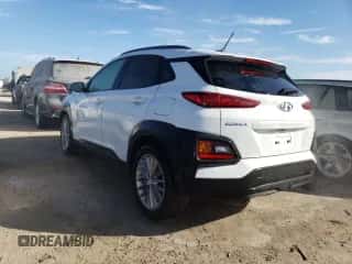 2020 Hyundai Kona SEL z VIN KM8K22AA5LU530270, wystawiony jako Copart lot #64915502 z przebiegiem Nie podano mil oraz . Historia ofert i sprzedaży dostępna na DreamBid. Obrazek 3.