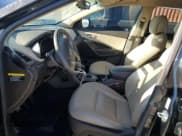 ✅ 2017 Hyundai Santa Fe 2.4L • VIN: 5NMZU3LBXHH029589 • Лот: 91716985. Опубликован ранее на Copart с пробегом 115 774 миль. Бесплатный доступ к архиву аукционных продаж из США и подробный отчёт об истории автомобиля на DreamBid. Изображение 7.