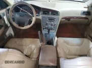 ✅ 2002 Volvo V70 • VIN: YV1SZ58D221055558 • Lot: 65963105. Listed on Copart with 181,044 mi. Free auction sales archive from the USA and detailed vehicle history report at DreamBid. Image 8.