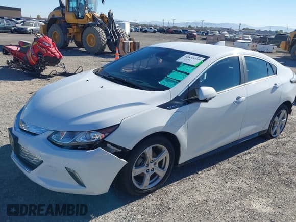 ✅ 2018 Chevrolet Volt LT • VIN: 1G1RC6S51JU139597 • Lot: 42885318. Wystawiony na IAAI z przebiegiem 65 635 mil. Bezpłatny archiwum sprzedaży aukcyjnych z USA i szczegółowy raport historii pojazdu na DreamBid. Zdjęcie 2.