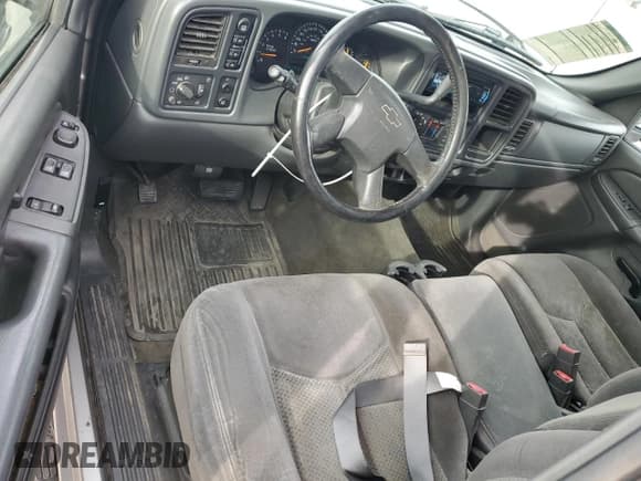 ✅ 2005 Chevrolet Silverado 1500 Z71 • VIN: 2GCEK19B951345758 • Лот: 91823735. Опубликован ранее на Copart с пробегом 157 581 миль. Бесплатный доступ к архиву аукционных продаж из США и подробный отчёт об истории автомобиля на DreamBid. Изображение 8.