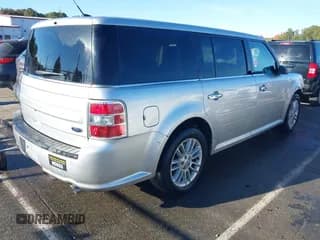 ✅ 2019 Ford Flex SEL • VIN: 2FMGK5C85KBA13122 • Lot: 43590884. Wystawiony na IAAI z przebiegiem 236 388 mil. Bezpłatny archiwum sprzedaży aukcyjnych z USA i szczegółowy raport historii pojazdu na DreamBid. Zdjęcie 4.
