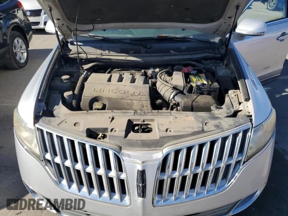 ✅ 2010 Lincoln MKT • VIN: 2LMHJ5AR3ABJ12558 • Lot: 87272615. Wystawiony na Copart z przebiegiem 145 815 mil. Bezpłatny archiwum sprzedaży aukcyjnych z USA i szczegółowy raport historii pojazdu na DreamBid. Zdjęcie 11.