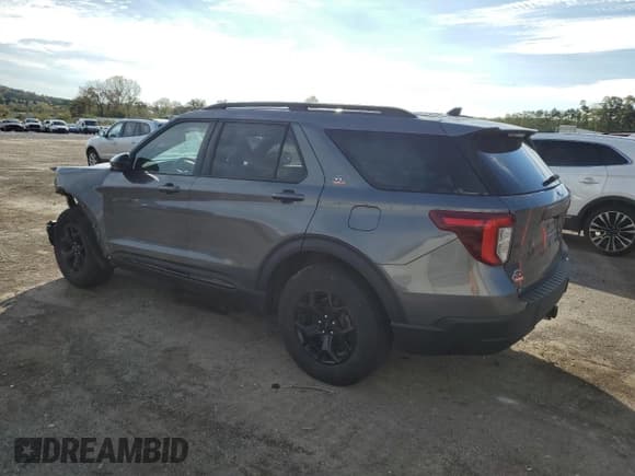 ✅ 2022 Ford Explorer Timberline • VIN: 1FMSK8JH7NGC40632 • Лот: 86514525. Опубликован ранее на Copart с пробегом 43 056 миль. Бесплатный доступ к архиву аукционных продаж из США и подробный отчёт об истории автомобиля на DreamBid. Изображение 2.