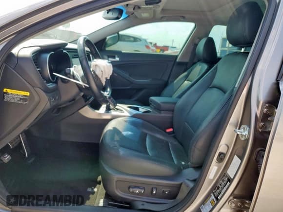 ✅ 2015 Kia Optima SX Turbo • VIN: 5XXGR4A69FG496731 • Lot: 69705365. Listed on Copart with 139,271 mi. Free auction sales archive from the USA and detailed vehicle history report at DreamBid. Image 7.