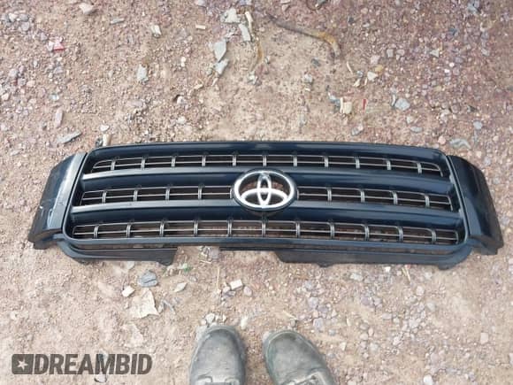 2001 Toyota Highlander с VIN JTEHF21A710033174, выставлен на аукционе IAAI как лот 43028593 с пробегом 289 183 миль миль и . История ставок и продаж доступна на DreamBid. Изображение 12.