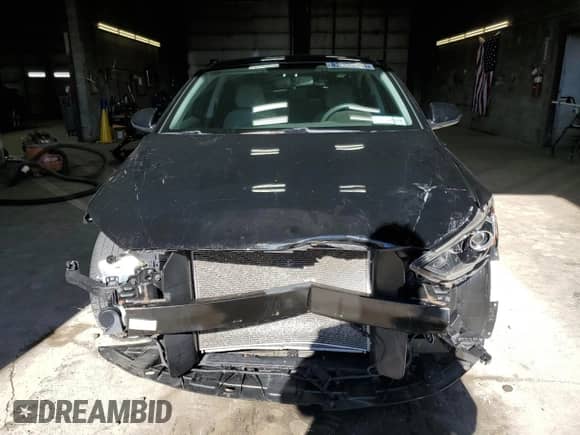 2018 Hyundai Elantra SE z VIN 5NPD74LFXJH368503, wystawiony jako Copart lot #82772435 z przebiegiem 62 678 mil mil oraz Szkoda całkowita • Salvage title. Historia ofert i sprzedaży dostępna na DreamBid. Obrazek 5.