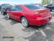 ✅ 2003 Chrysler 300M M • VIN: 2C3AE66G83H567901 • Lot: 42046395. Wystawiony na IAAI z przebiegiem 136 857 mil. Bezpłatny archiwum sprzedaży aukcyjnych z USA i szczegółowy raport historii pojazdu na DreamBid. Zdjęcie 3.