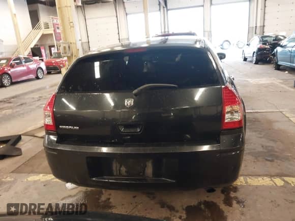 2006 Dodge Magnum с VIN 2D4FV47T26H516662, выставлен на аукционе IAAI как лот 41480803 с пробегом Не указан миль и . История ставок и продаж доступна на DreamBid. Изображение 15.