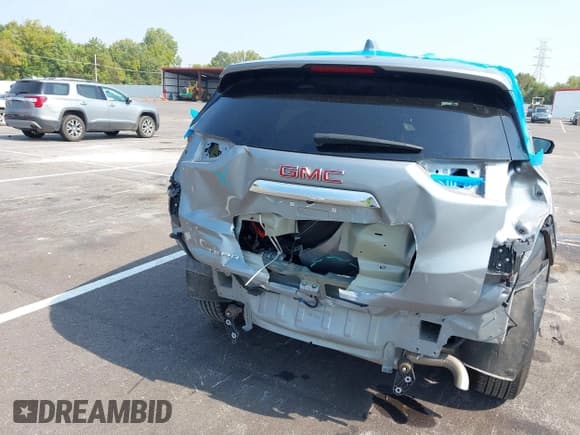 ✅ 2024 GMC Terrain SLE • VIN: 3GKALMEG0RL382530 • Lot: 43144369. Listed on IAAI with 44,793 mi. Free auction sales archive from the USA and detailed vehicle history report at DreamBid. Image 6.