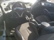 ✅ 2013 Hyundai Veloster w/Black Int • VIN: KMHTC6AD3DU166919 • Lot: 89124595. Wystawiony na Copart z przebiegiem 194 787 mil. Bezpłatny archiwum sprzedaży aukcyjnych z USA i szczegółowy raport historii pojazdu na DreamBid. Zdjęcie 8.