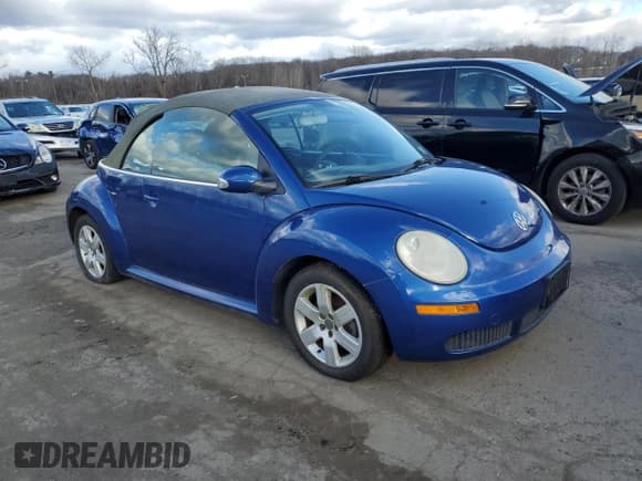 ✅ 2007 Volkswagen Beetle • VIN: 3VWRF31Y77M416451 • Lot: 87382984. Listed on Copart with Not provided. Free auction sales archive from the USA and detailed vehicle history report at DreamBid. Image 4.