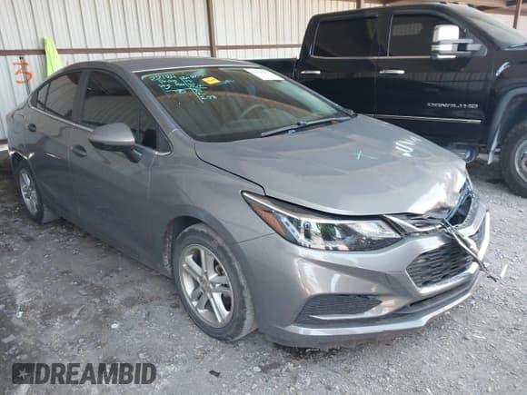 ✅ 2017 Chevrolet Cruze LT • VIN: 1G1BE5SM6H7156286 • Лот: 43314131. Опубликован ранее на IAAI с пробегом 162 186 миль. Бесплатный доступ к архиву аукционных продаж из США и подробный отчёт об истории автомобиля на DreamBid. Изображение 1.