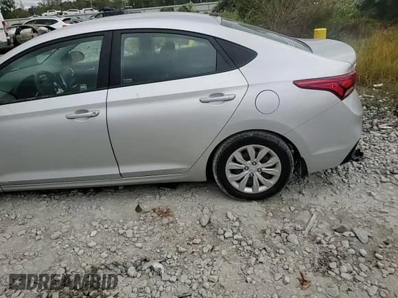 ✅ 2021 Hyundai Accent SE • VIN: 3KPC24A62ME142378 • Лот: 79905224. Опубликован ранее на Copart с пробегом 38 962 миль. Бесплатный доступ к архиву аукционных продаж из США и подробный отчёт об истории автомобиля на DreamBid. Изображение 10.